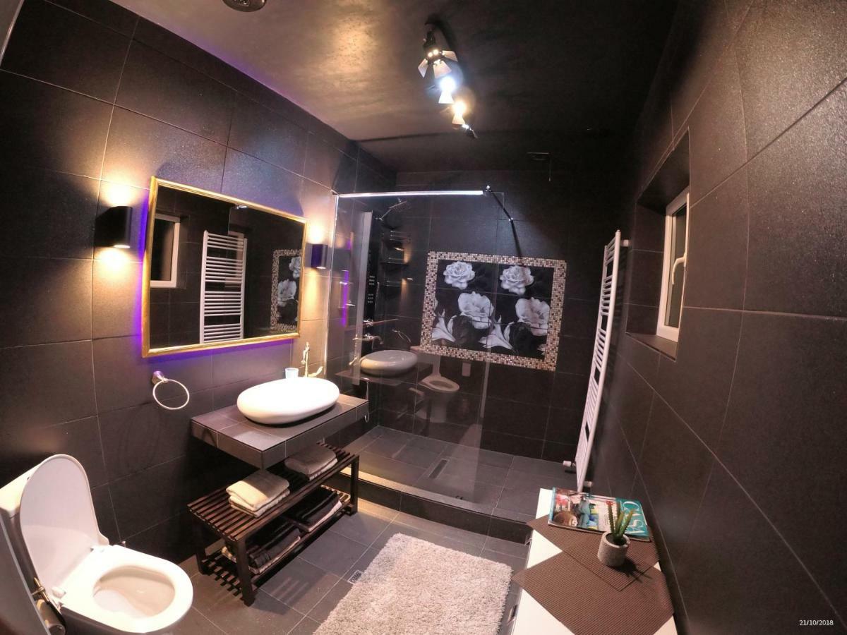 Apulum Gardens Hotell Alba Iulia Exteriör bild
